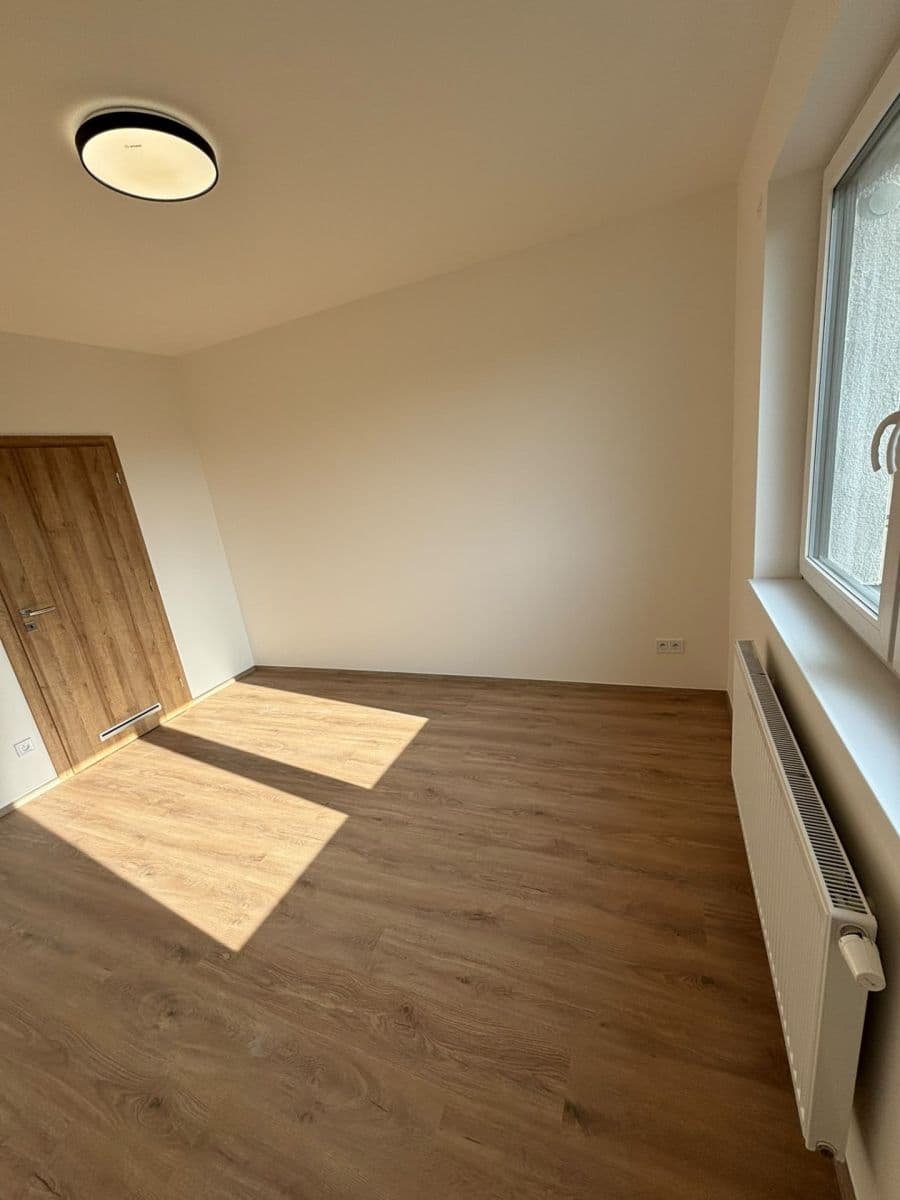1 bedroom with open-plan kitchen flat to rent, 52 m², Nad Kolčavkou, Prague, Prague 1 bedroom with open-plan kitchen flat to rent, 52 m², Nad Kolčavkou, Prague, Prague