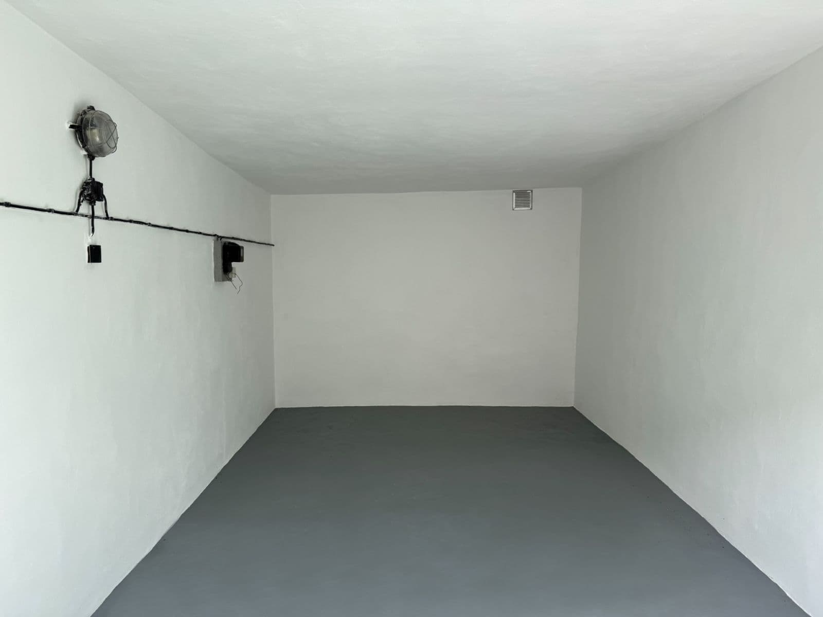 garage for sale, 23 m², Louny, Ústecký Region garage for sale, 23 m², Louny, Ústecký Region