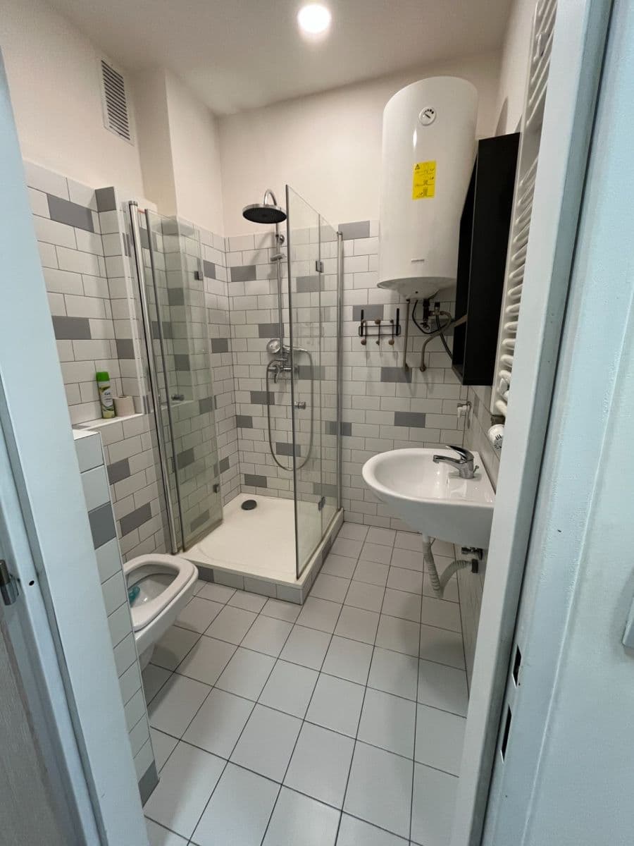 1 bedroom flat to rent, 35 m², Cimburkova, Prague, Prague 1 bedroom flat to rent, 35 m², Cimburkova, Prague, Prague
