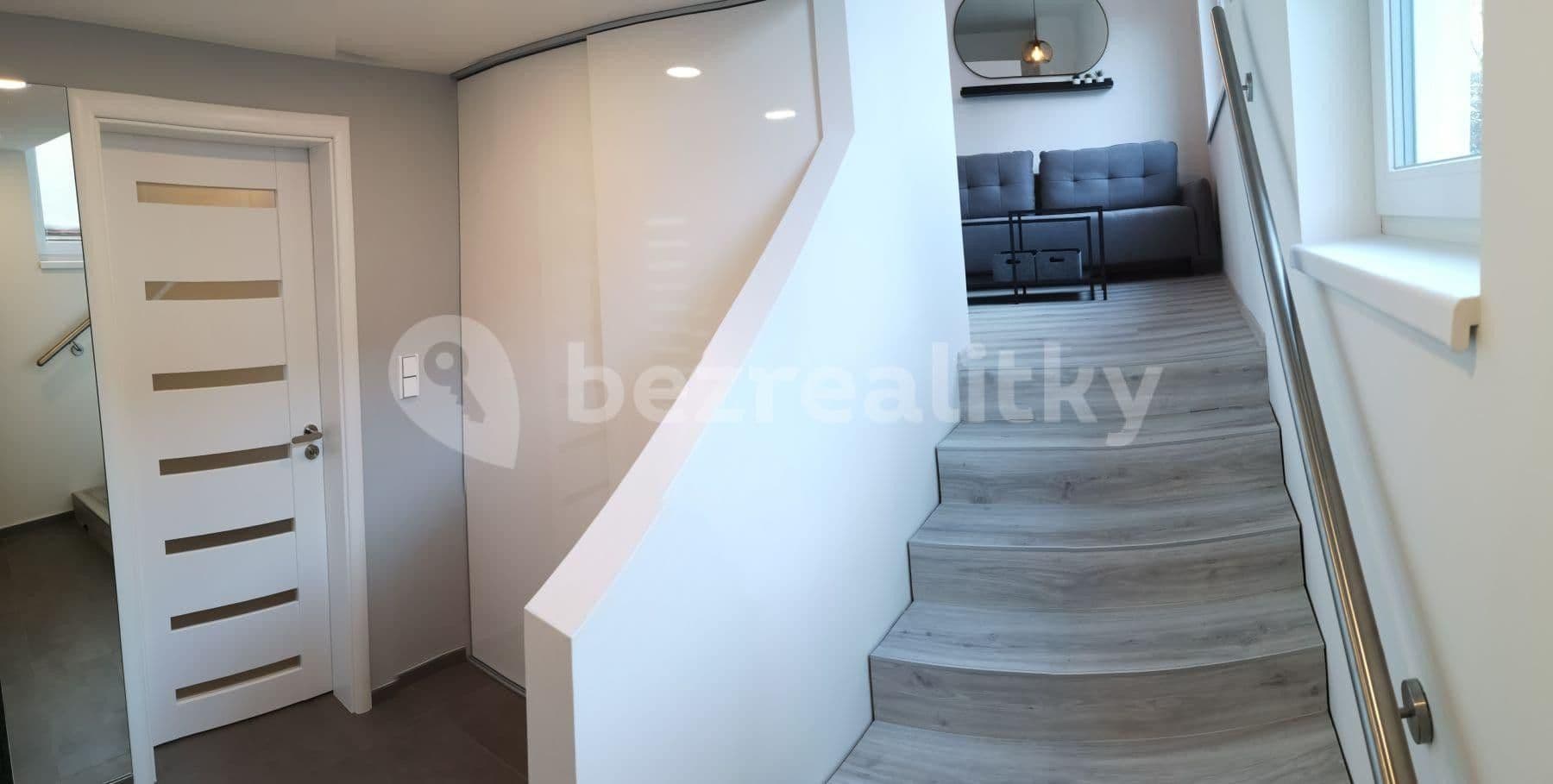 Studio flat to rent, 51 m², K Vodojemu, Prague, Prague Studio flat to rent, 51 m², K Vodojemu, Prague, Prague
