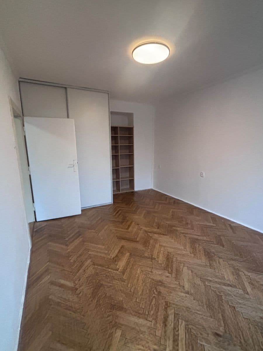 1 bedroom flat to rent, 43 m², Karpatská, Prague, Prague 1 bedroom flat to rent, 43 m², Karpatská, Prague, Prague