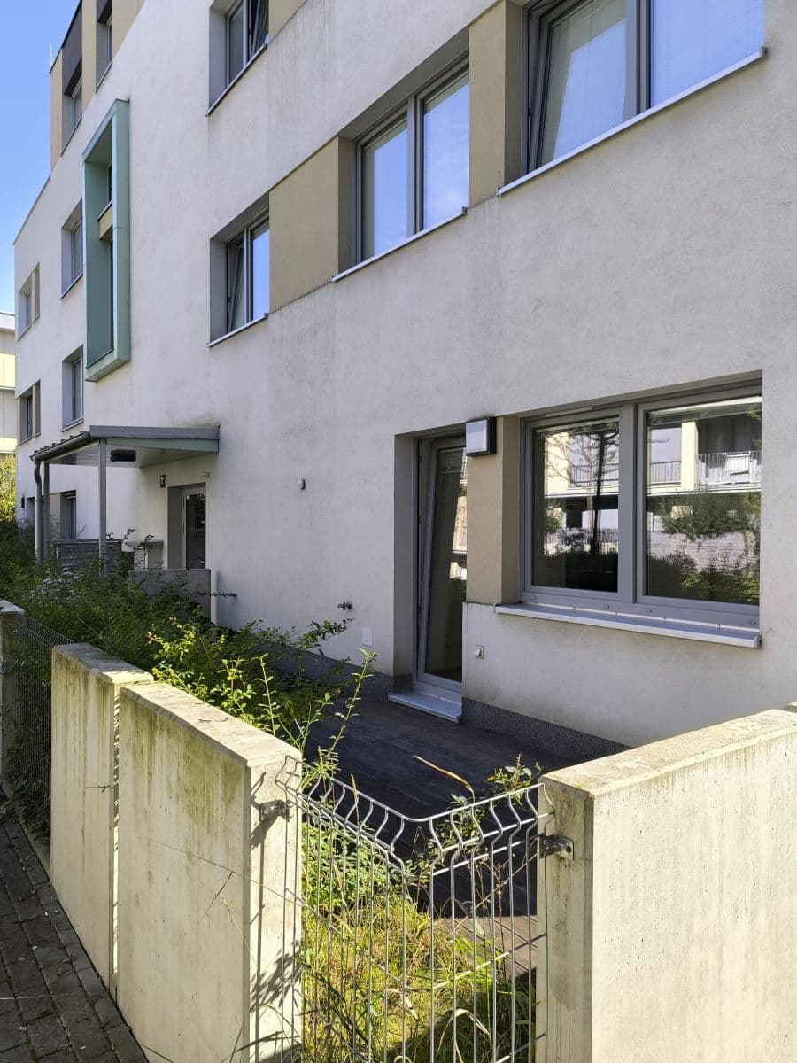 1 bedroom with open-plan kitchen flat for sale, 66 m², Olgy Havlové, Prague, Prague 1 bedroom with open-plan kitchen flat for sale, 66 m², Olgy Havlové, Prague, Prague