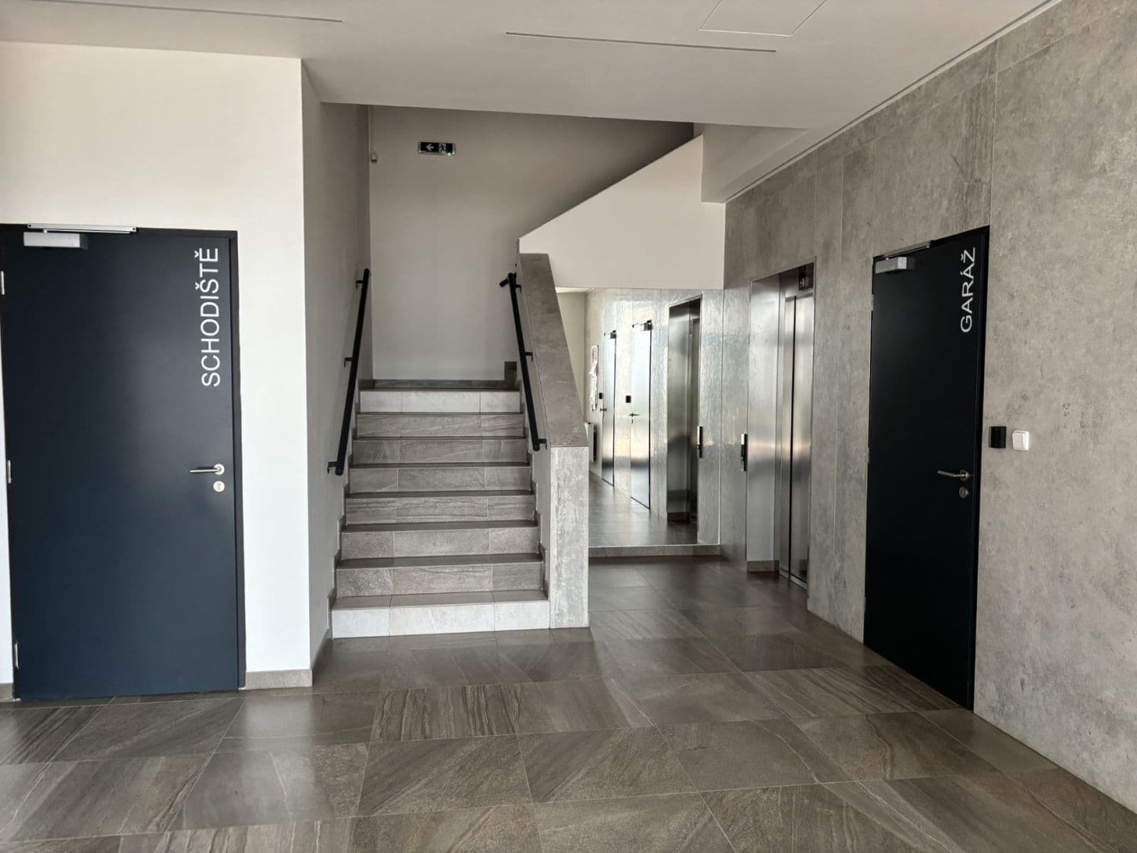 1 bedroom with open-plan kitchen flat for sale, 54 m², Huppnerova, Prague, Prague 1 bedroom with open-plan kitchen flat for sale, 54 m², Huppnerova, Prague, Prague