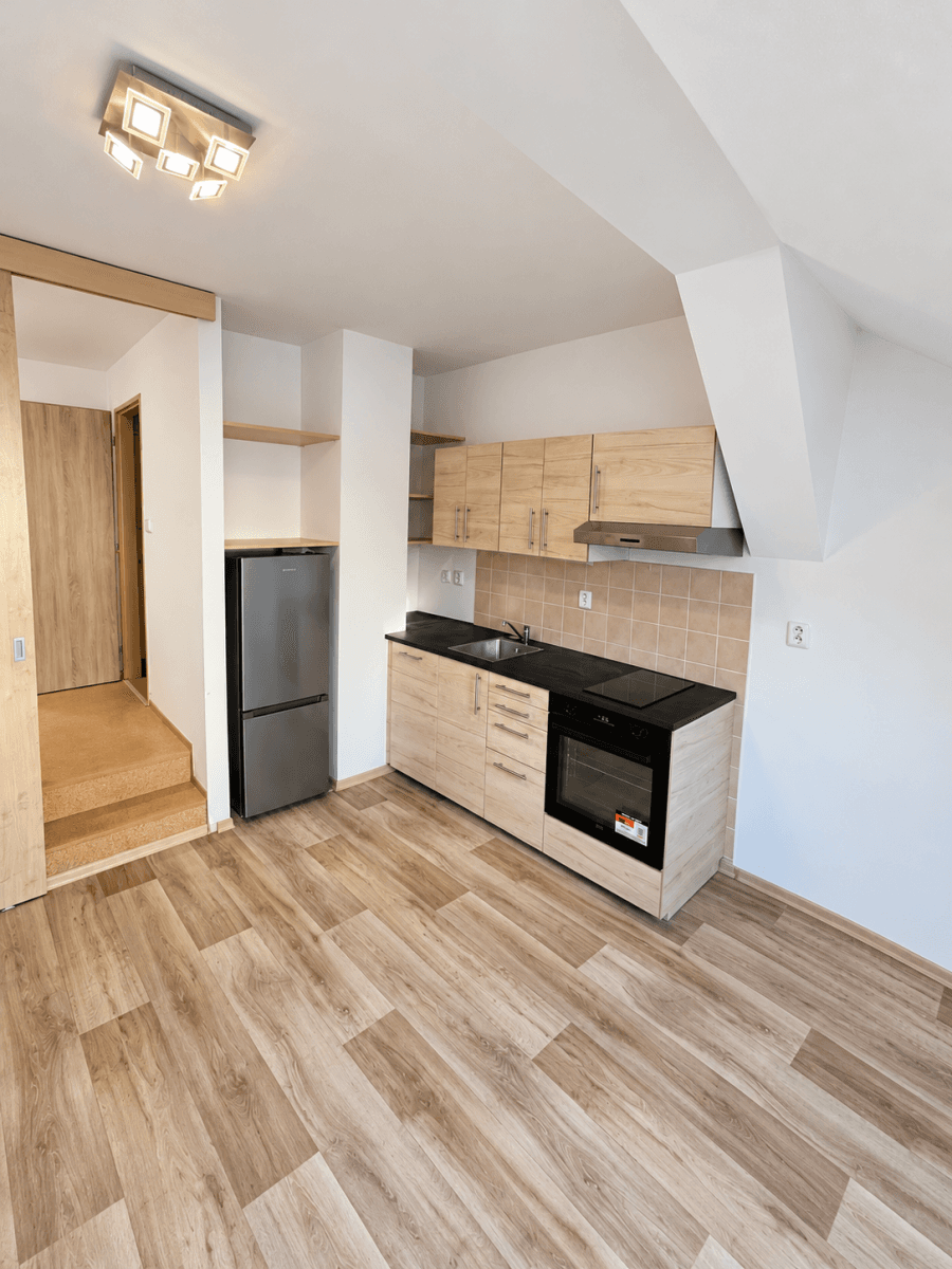Studio flat to rent, 34 m², Vlhká, Brno, Jihomoravský Region Studio flat to rent, 34 m², Vlhká, Brno, Jihomoravský Region