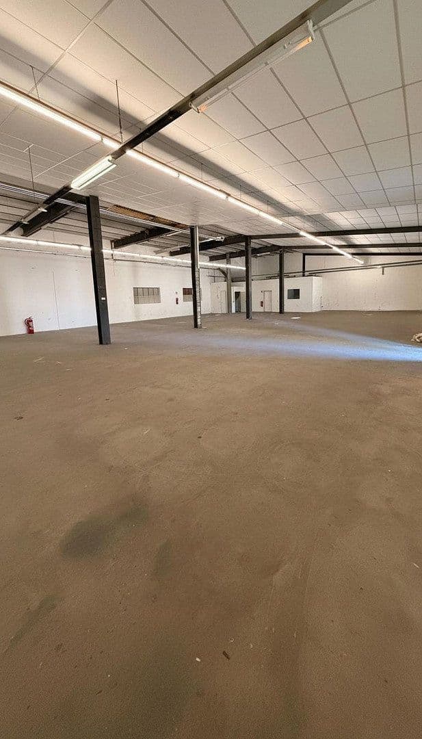 non-residential property to rent, 663 m², Aluminiumstraße 1, Töging, Bavaria non-residential property to rent, 663 m², Aluminiumstraße 1, Töging, Bavaria