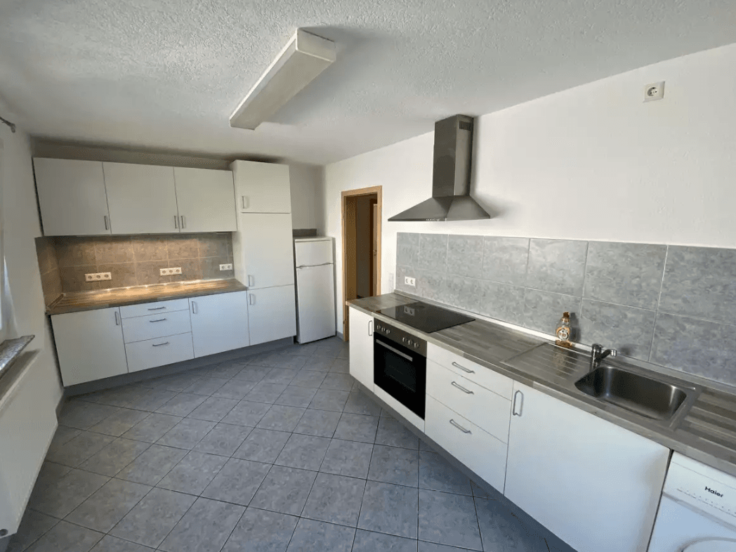 2 bedroom with open-plan kitchen flat to rent, 80 m², Aalen, Baden-Württemberg 2 bedroom with open-plan kitchen flat to rent, 80 m², Aalen, Baden-Württemberg