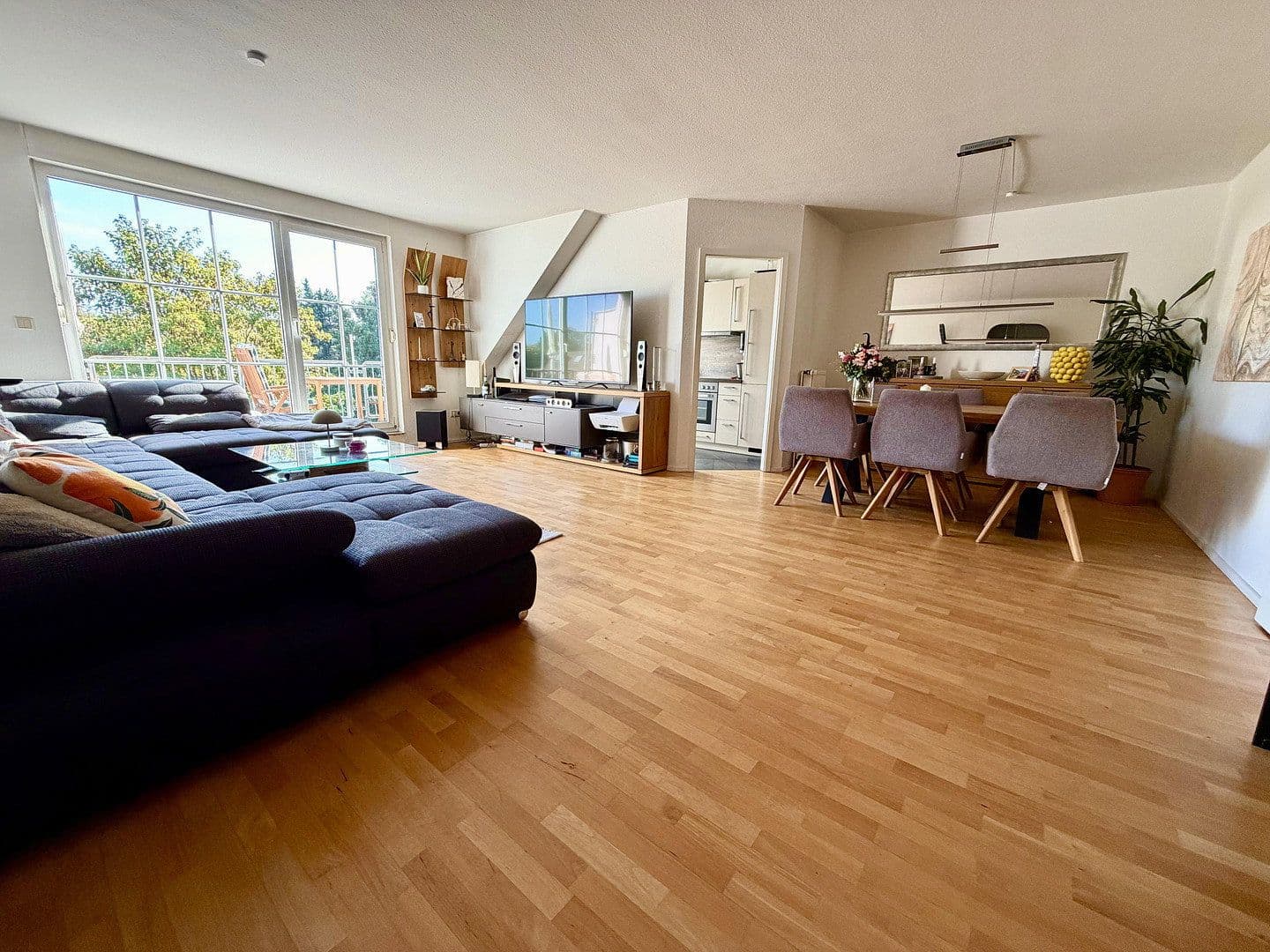 1 bedroom with open-plan kitchen flat for sale, 74 m², Ferdinandstraße 14, Düsseldorf, North Rhine-Westphalia 1 bedroom with open-plan kitchen flat for sale, 74 m², Ferdinandstraße 14, Düsseldorf, North Rhine-Westphalia