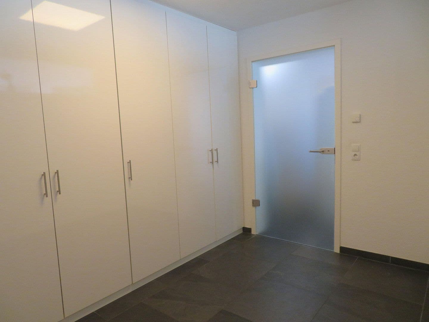 2 bedroom with open-plan kitchen flat for sale, 88 m², Koblenz, Rhineland-Palatinate 2 bedroom with open-plan kitchen flat for sale, 88 m², Koblenz, Rhineland-Palatinate