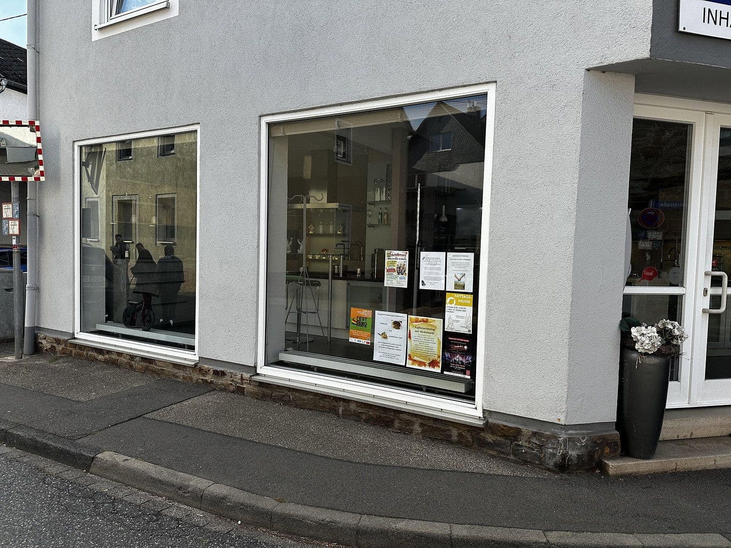office to rent, 100 m², Hinterdorfstrasse 41, Koblenz, Rhineland-Palatinate office to rent, 100 m², Hinterdorfstrasse 41, Koblenz, Rhineland-Palatinate