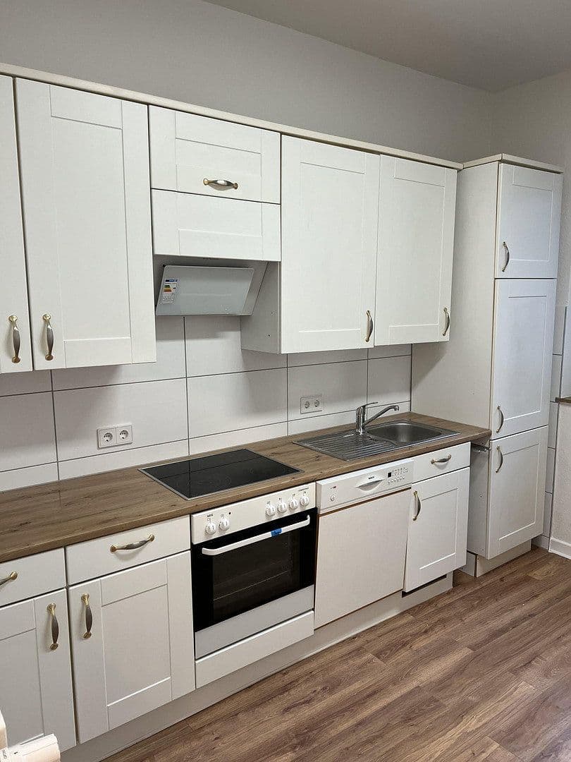 3 bedroom flat to rent, 81 m², Wormser Strasse 11, Wuppertal, North Rhine-Westphalia 3 bedroom flat to rent, 81 m², Wormser Strasse 11, Wuppertal, North Rhine-Westphalia