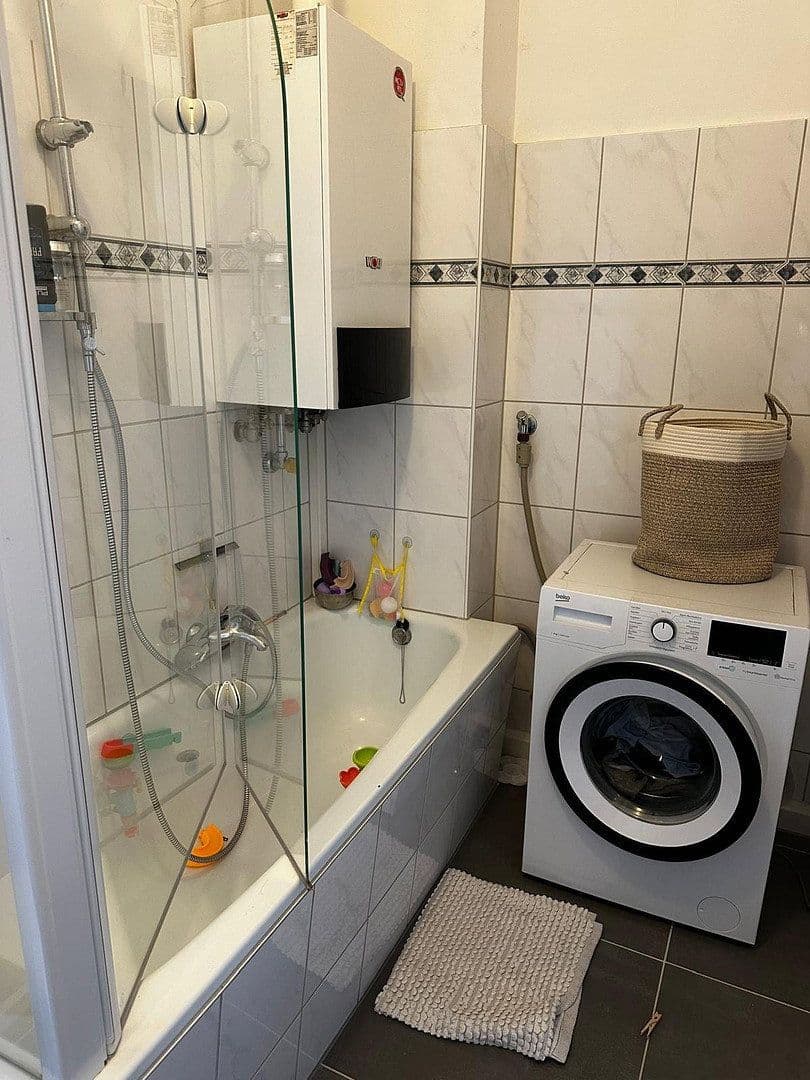 3 bedroom flat to rent, 81 m², Wormser Strasse 11, Wuppertal, North Rhine-Westphalia 3 bedroom flat to rent, 81 m², Wormser Strasse 11, Wuppertal, North Rhine-Westphalia