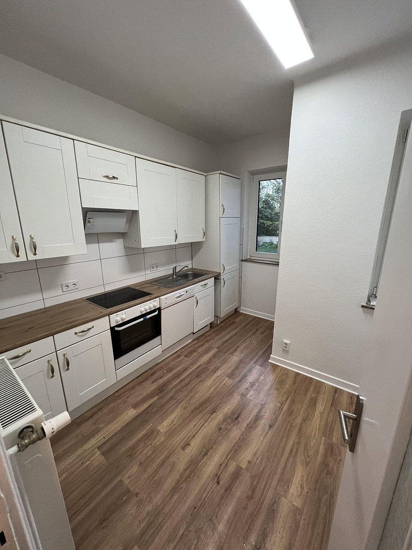 3 bedroom flat to rent, 81 m², Wormser Strasse 11, Wuppertal, North Rhine-Westphalia 3 bedroom flat to rent, 81 m², Wormser Strasse 11, Wuppertal, North Rhine-Westphalia