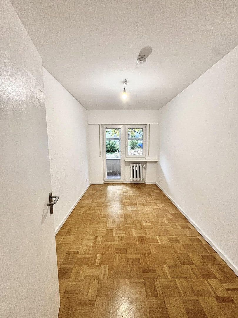 3 bedroom with open-plan kitchen flat to rent, 93 m², Dreizlerstraße, Stuttgart, Baden-Württemberg 3 bedroom with open-plan kitchen flat to rent, 93 m², Dreizlerstraße, Stuttgart, Baden-Württemberg