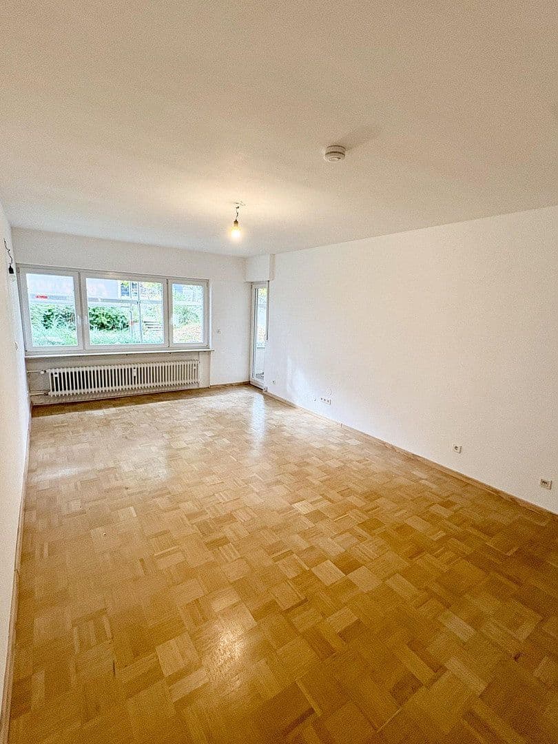 3 bedroom with open-plan kitchen flat to rent, 93 m², Dreizlerstraße, Stuttgart, Baden-Württemberg 3 bedroom with open-plan kitchen flat to rent, 93 m², Dreizlerstraße, Stuttgart, Baden-Württemberg
