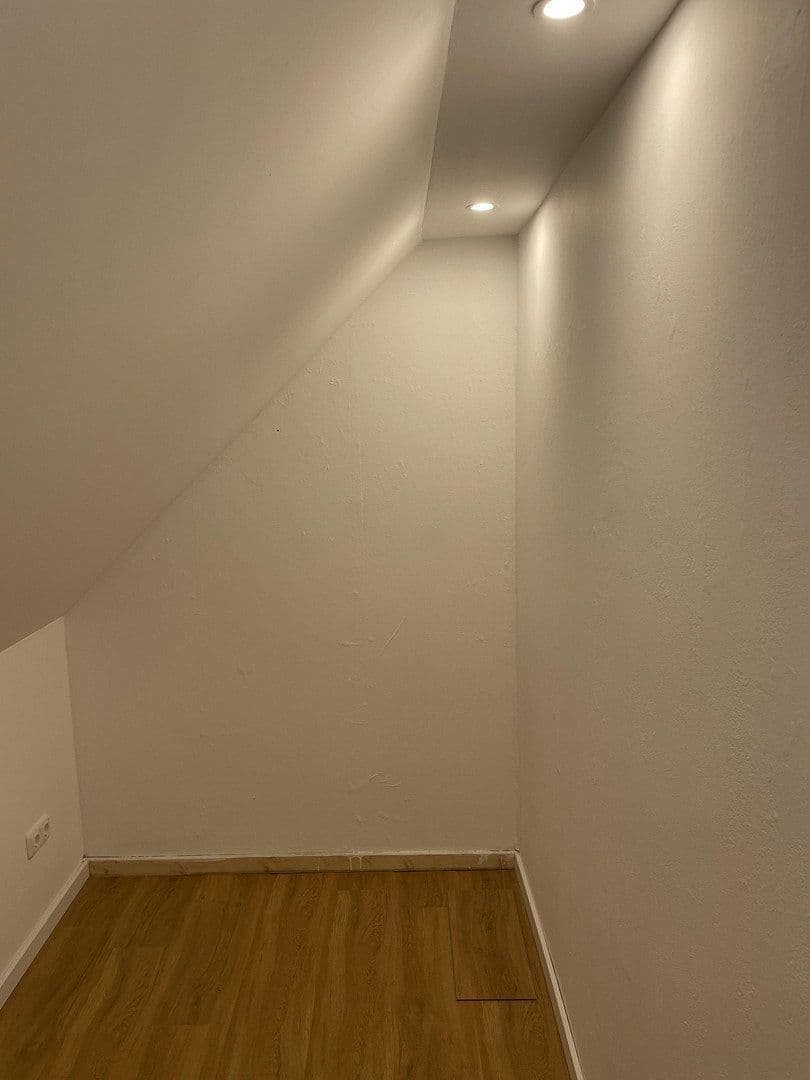 3 bedroom flat to rent, 104 m², Lerchenweg 51, Bochum, North Rhine-Westphalia 3 bedroom flat to rent, 104 m², Lerchenweg 51, Bochum, North Rhine-Westphalia