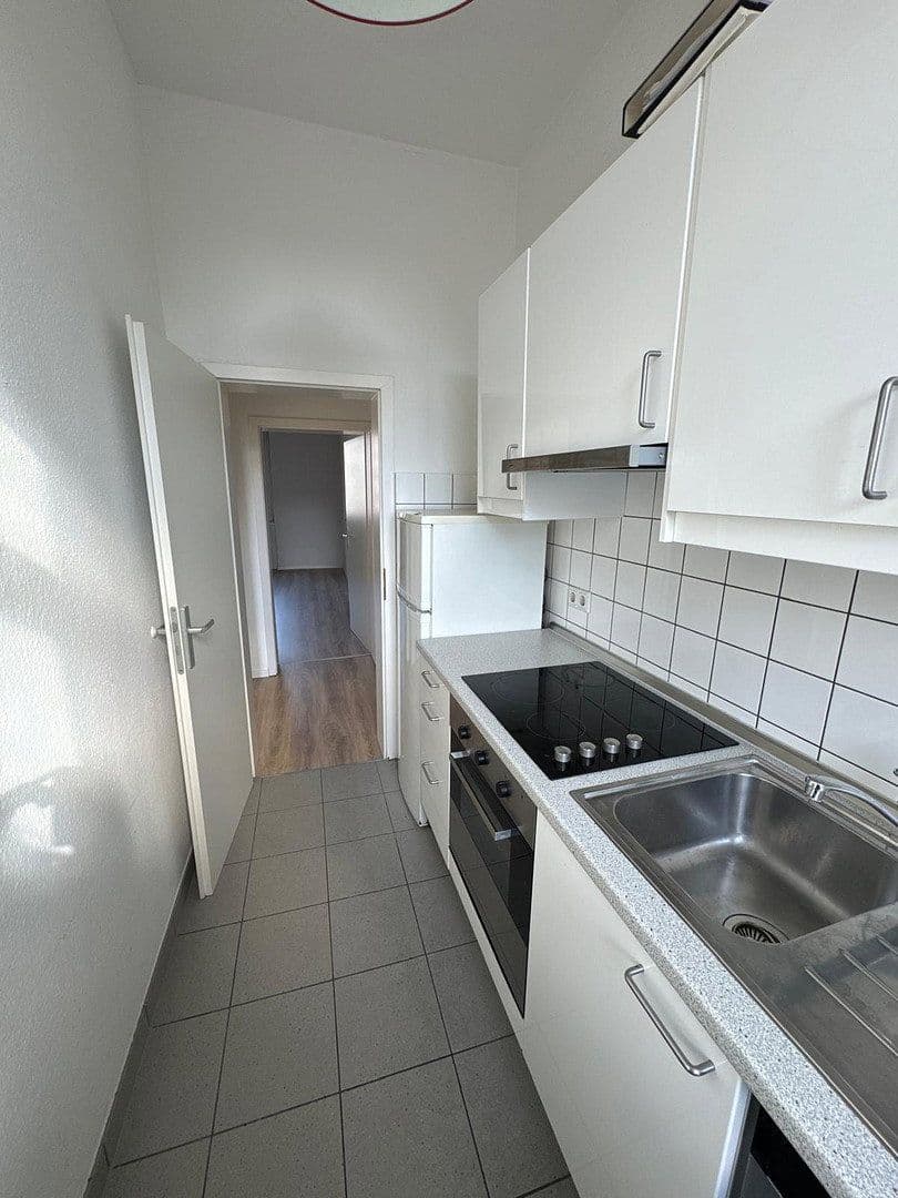3 bedroom flat to rent, 63 m², Frankfurt, Hesse 3 bedroom flat to rent, 63 m², Frankfurt, Hesse