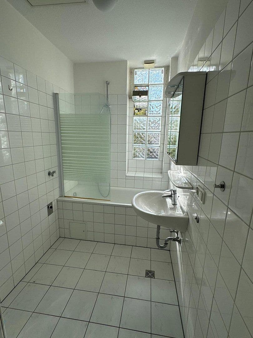 3 bedroom flat to rent, 63 m², Frankfurt, Hesse 3 bedroom flat to rent, 63 m², Frankfurt, Hesse