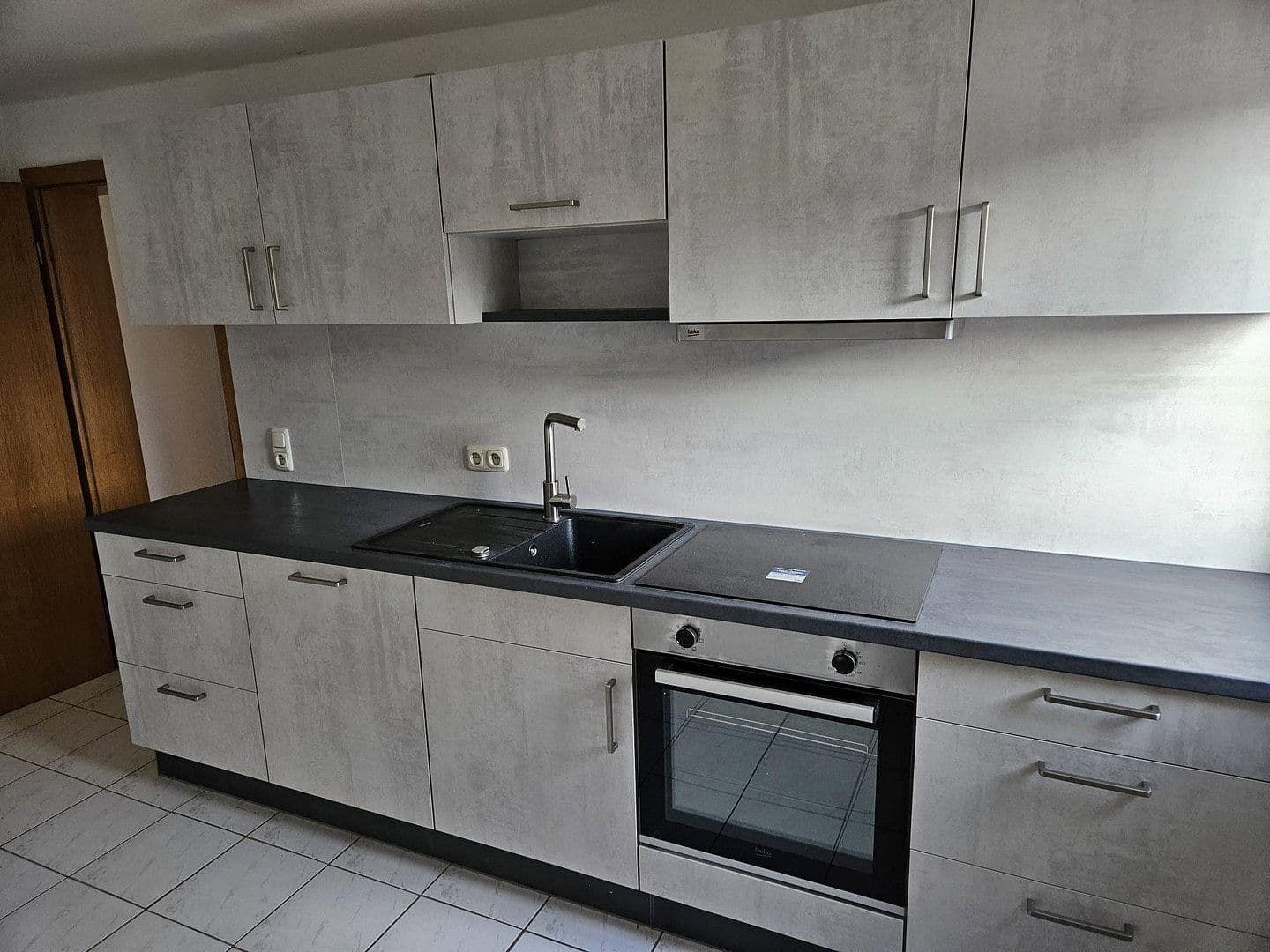 house for sale, 763 m², Karl-Liebknechtstr. 28, Ilmenau, Thuringia house for sale, 763 m², Karl-Liebknechtstr. 28, Ilmenau, Thuringia