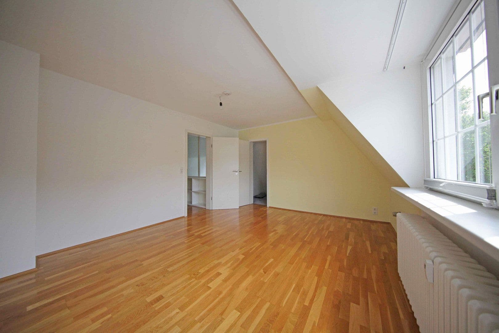 3 bedroom flat to rent, 105 m², Wuppertal, North Rhine-Westphalia 3 bedroom flat to rent, 105 m², Wuppertal, North Rhine-Westphalia