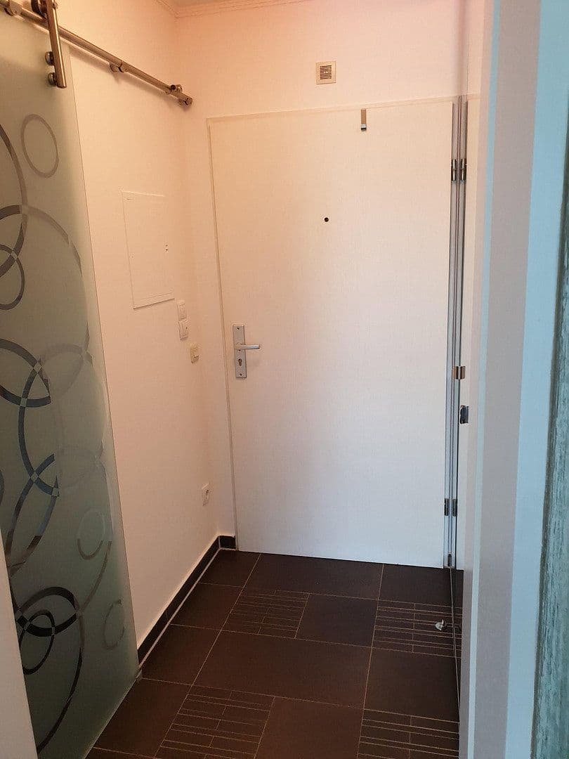 1 bedroom flat to rent, 47 m², Edith-Stein-Strasse 14, Unterschleissheim, Bavaria 1 bedroom flat to rent, 47 m², Edith-Stein-Strasse 14, Unterschleissheim, Bavaria