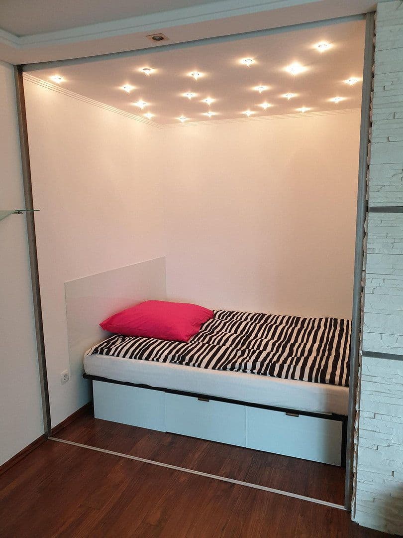 1 bedroom flat to rent, 47 m², Edith-Stein-Strasse 14, Unterschleissheim, Bavaria 1 bedroom flat to rent, 47 m², Edith-Stein-Strasse 14, Unterschleissheim, Bavaria