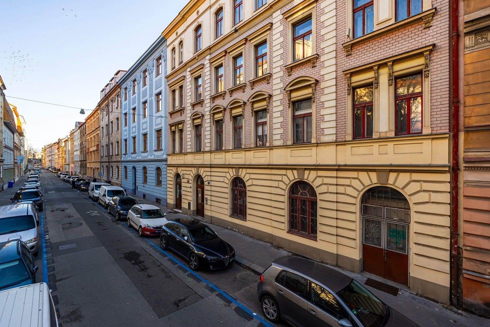 1 bedroom with open-plan kitchen flat to rent, 43 m², Grafická, Prague, Prague 1 bedroom with open-plan kitchen flat to rent, 43 m², Grafická, Prague, Prague