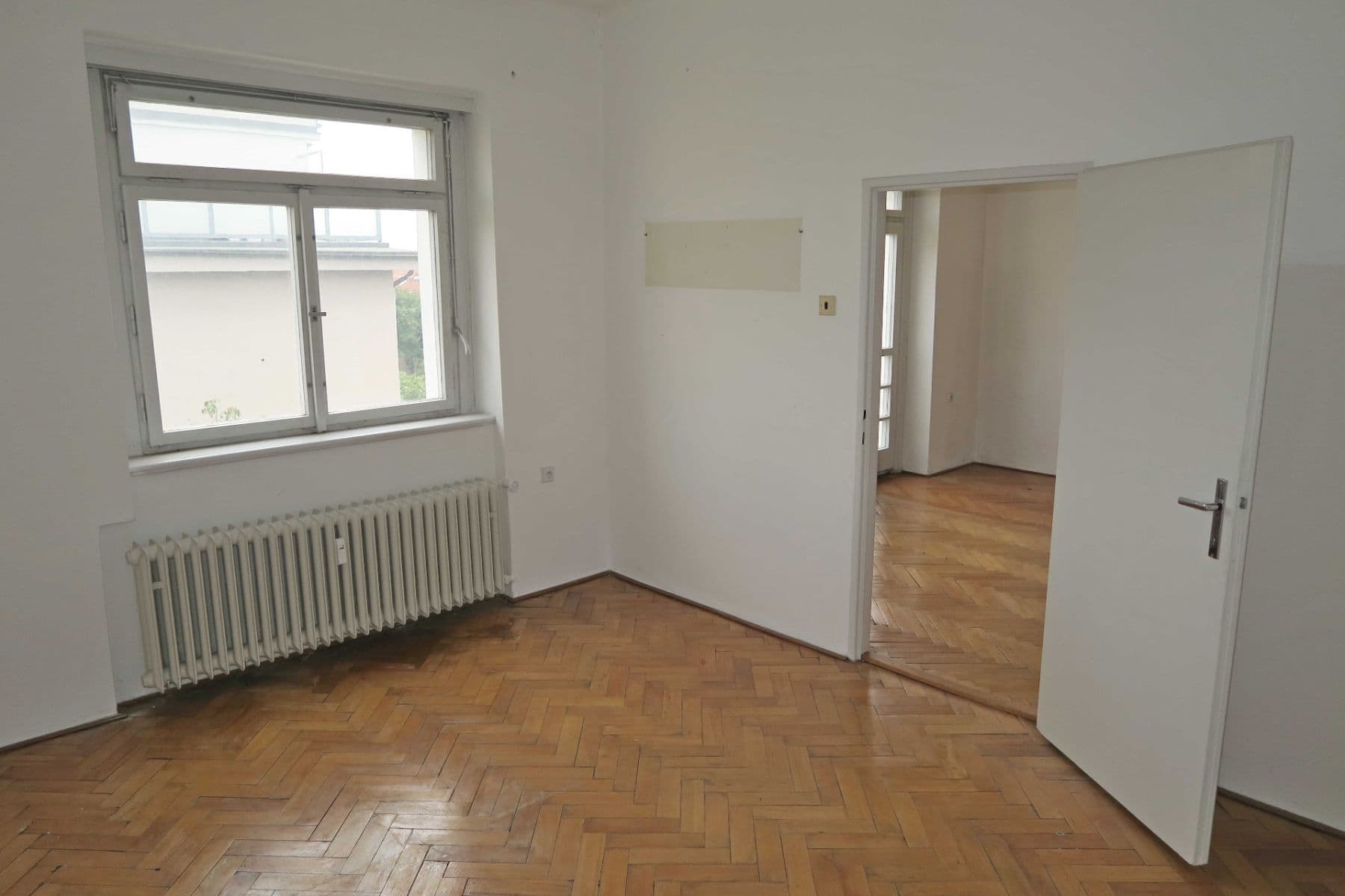2 bedroom flat for sale, 57 m², 28. pluku, Prague, Prague 2 bedroom flat for sale, 57 m², 28. pluku, Prague, Prague