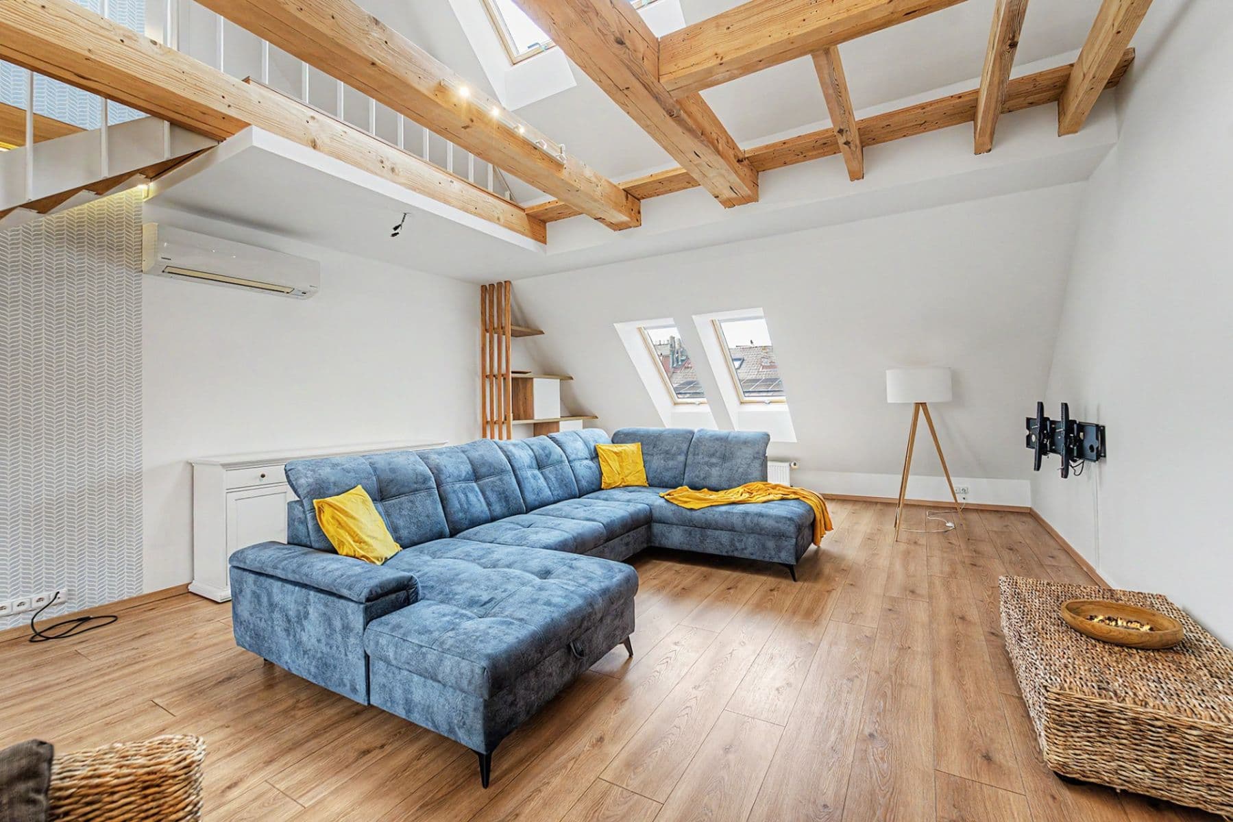 2 bedroom with open-plan kitchen flat for sale, 136 m², Drahobejlova, Prague, Prague 2 bedroom with open-plan kitchen flat for sale, 136 m², Drahobejlova, Prague, Prague