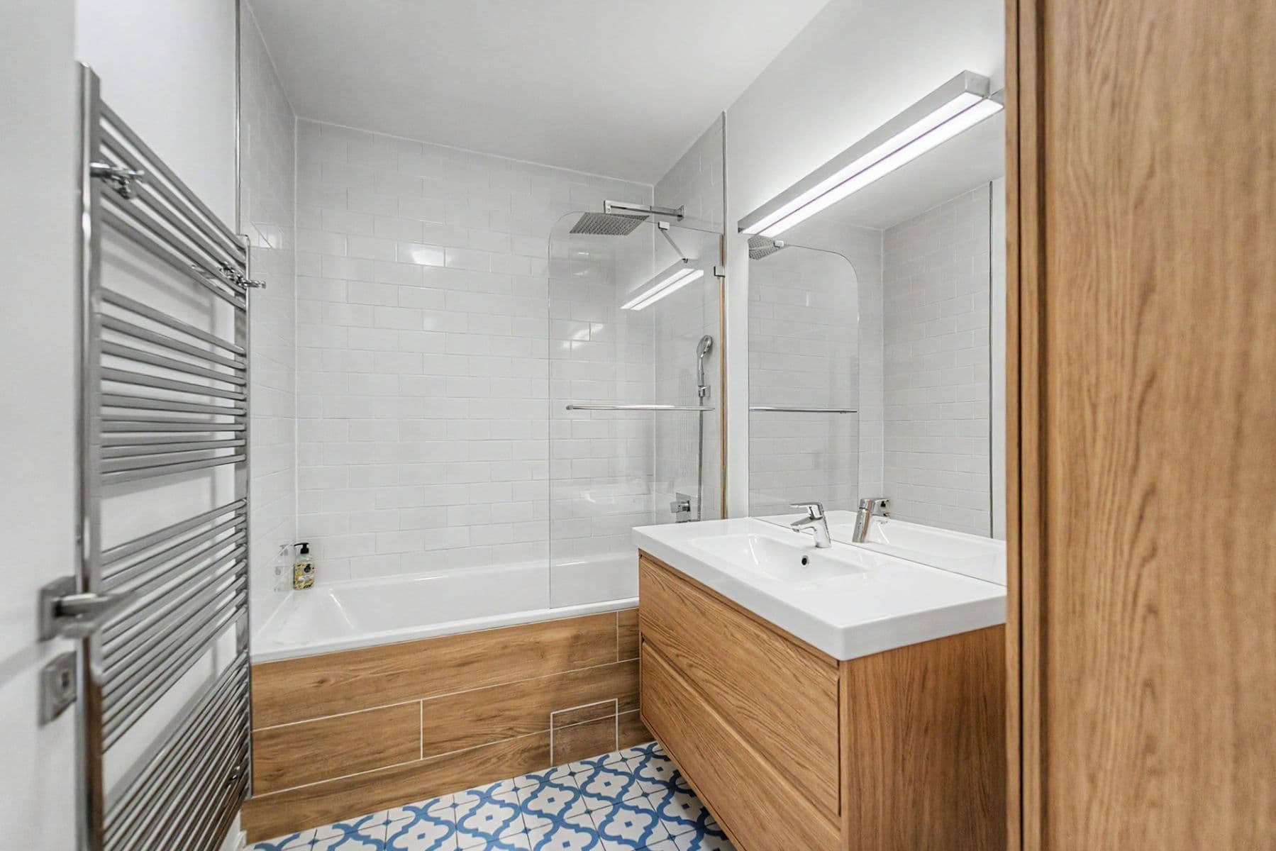 2 bedroom with open-plan kitchen flat for sale, 136 m², Drahobejlova, Prague, Prague 2 bedroom with open-plan kitchen flat for sale, 136 m², Drahobejlova, Prague, Prague