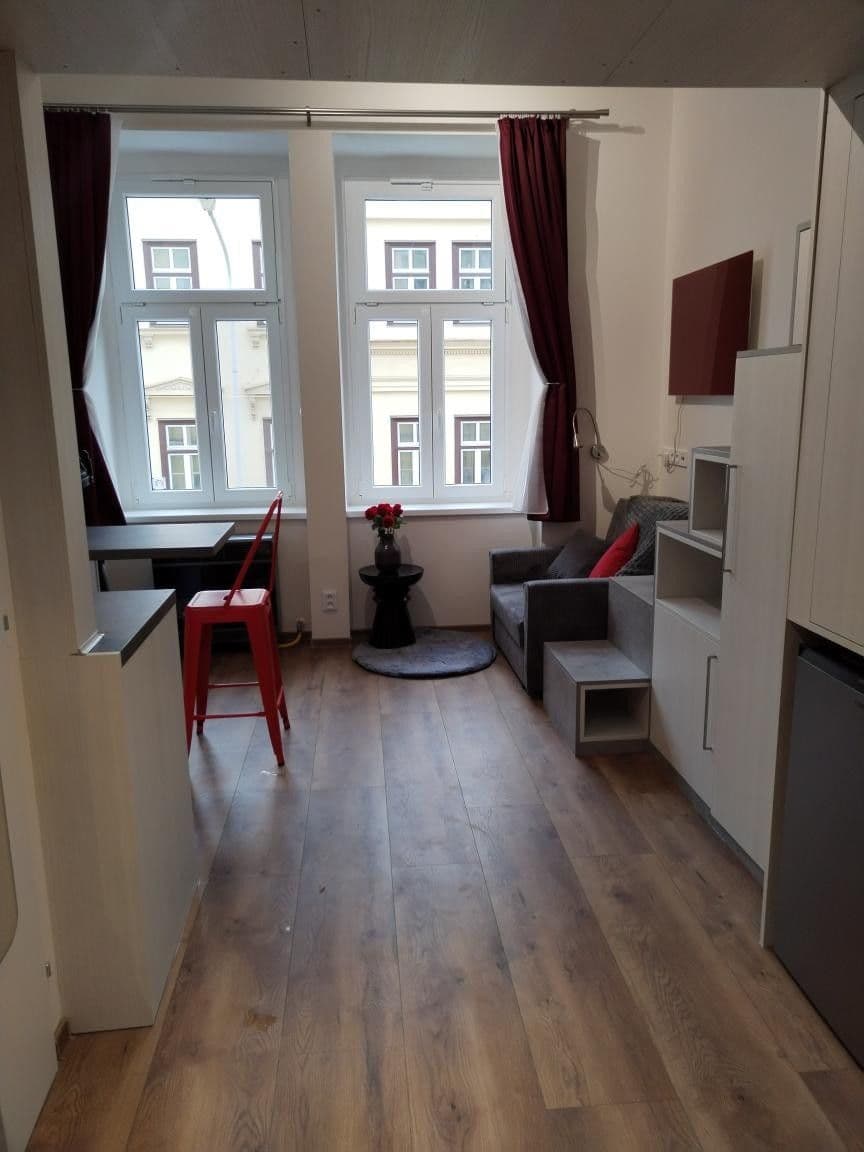 Studio flat to rent, 22 m², Milíčova, Prague, Prague Studio flat to rent, 22 m², Milíčova, Prague, Prague