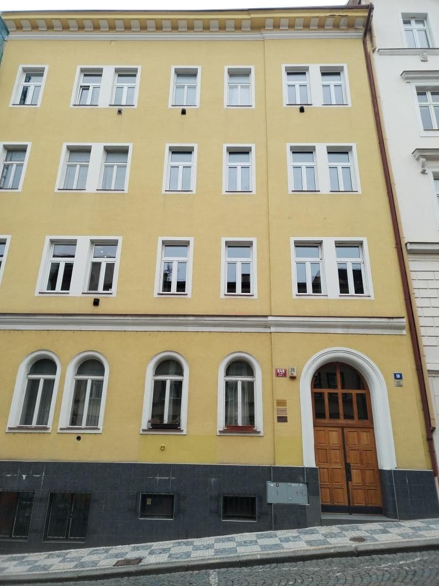 Studio flat to rent, 22 m², Milíčova, Prague, Prague Studio flat to rent, 22 m², Milíčova, Prague, Prague