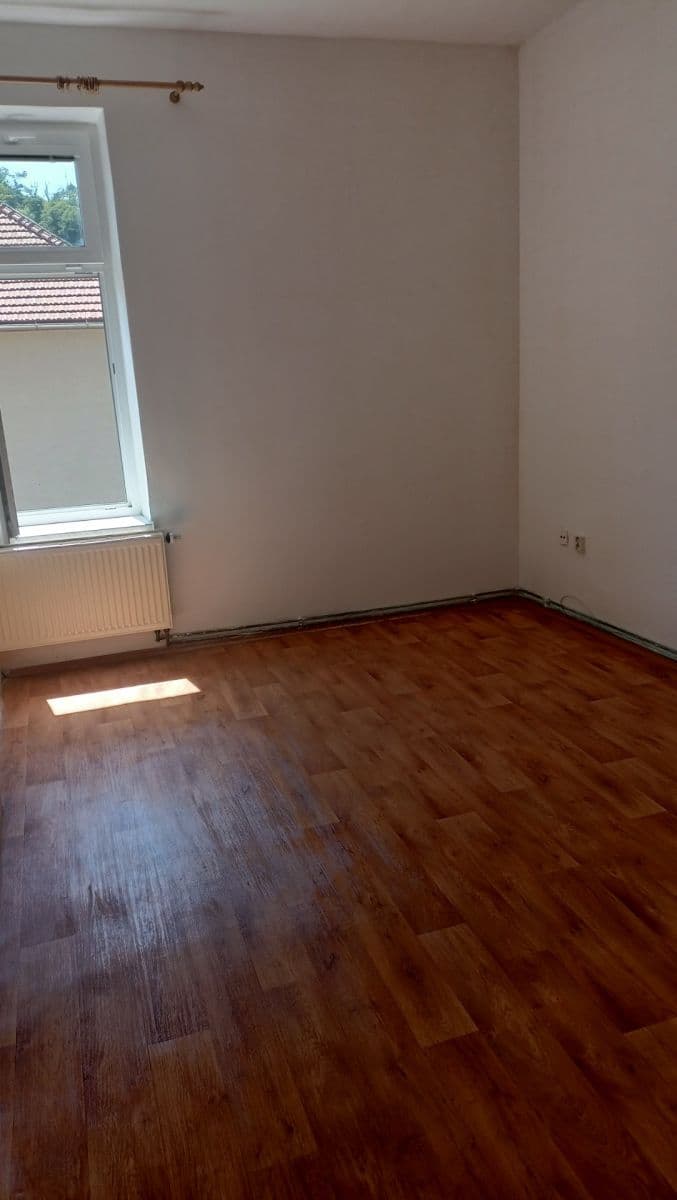3 bedroom flat to rent, 65 m², Osvobození, Adamov, Jihomoravský Region 3 bedroom flat to rent, 65 m², Osvobození, Adamov, Jihomoravský Region