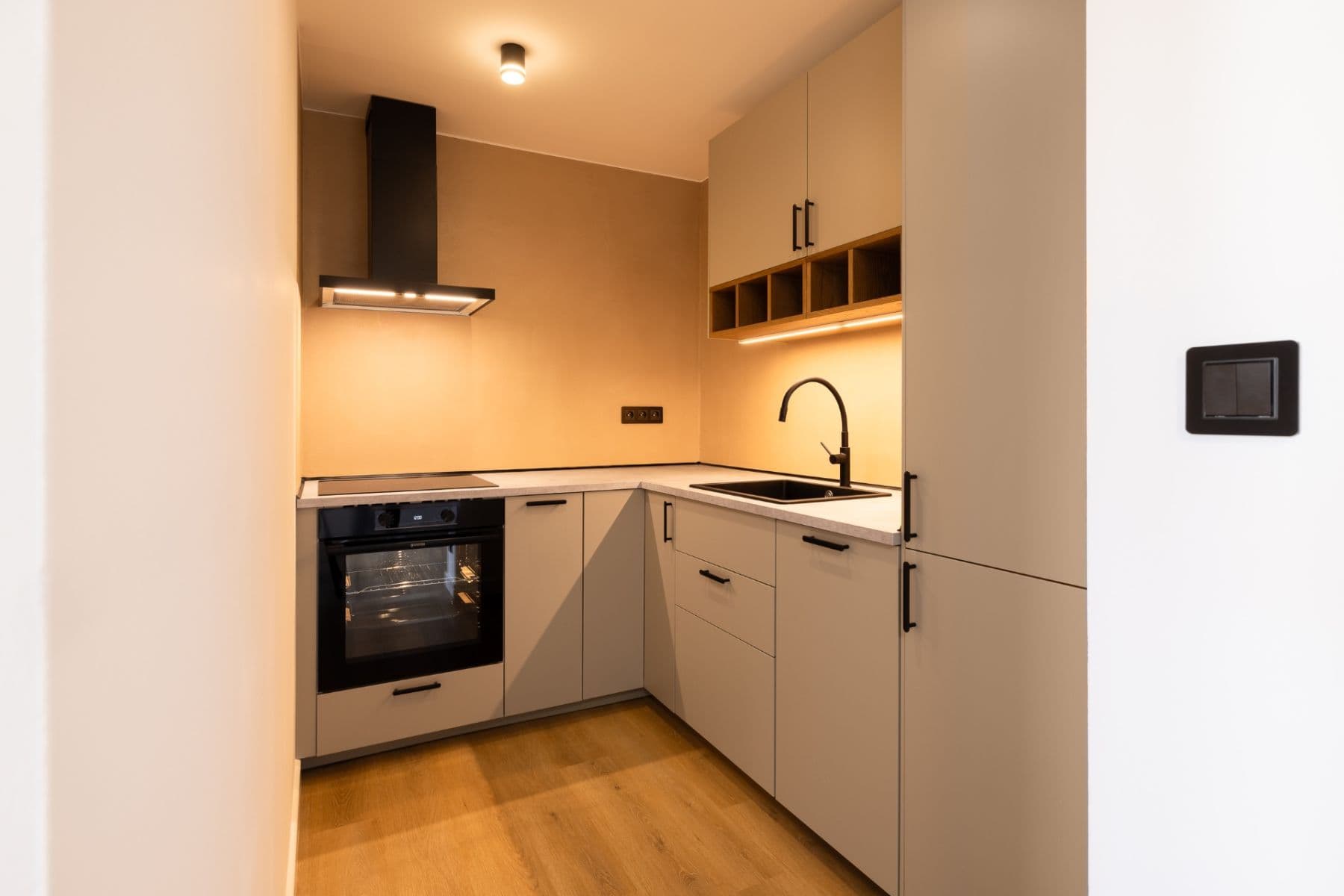 1 bedroom with open-plan kitchen flat for sale, 46 m², U Jezera, Prague, Prague 1 bedroom with open-plan kitchen flat for sale, 46 m², U Jezera, Prague, Prague