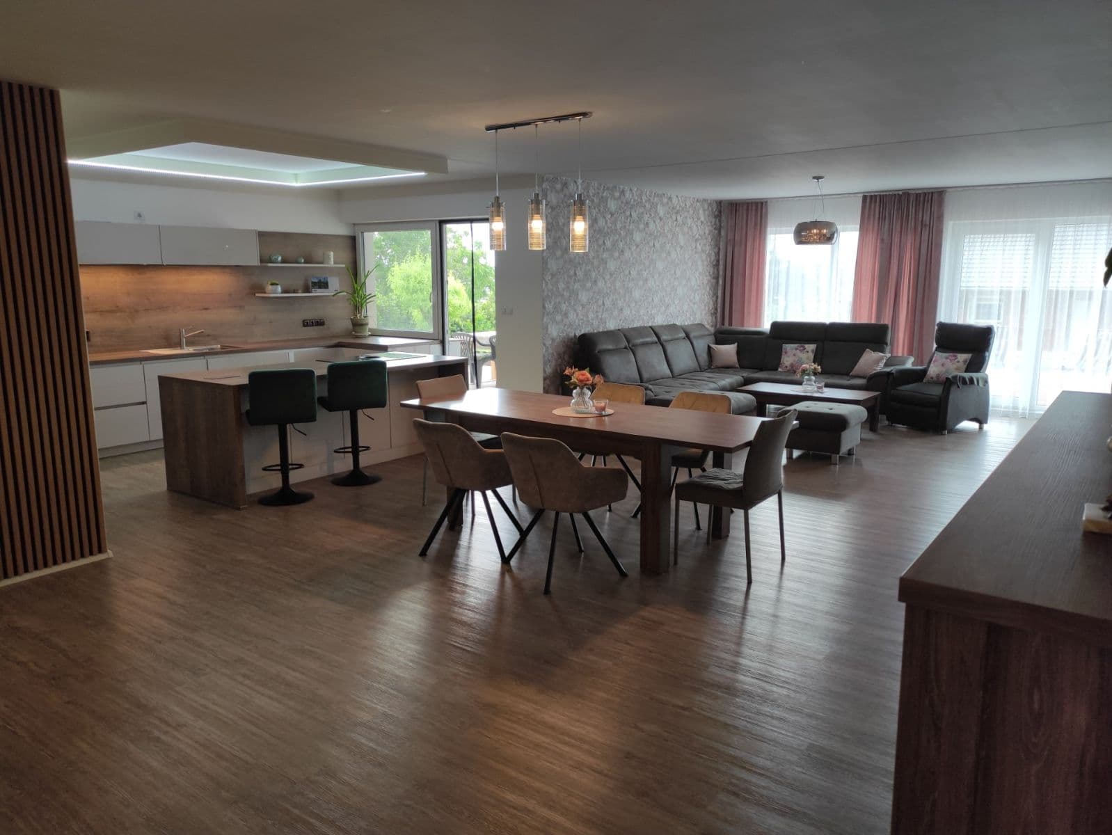house for sale, 362 m², Strachotice, Jihomoravský Region house for sale, 362 m², Strachotice, Jihomoravský Region