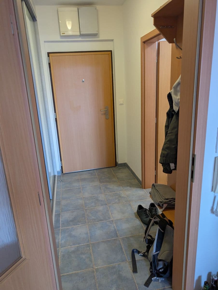 Studio flat to rent, 31 m², Beranových, Prague, Prague Studio flat to rent, 31 m², Beranových, Prague, Prague