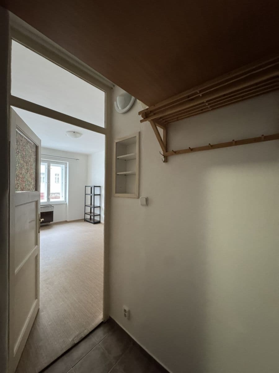 Small studio flat to rent, 25 m², Oldřichova, Prague, Prague Small studio flat to rent, 25 m², Oldřichova, Prague, Prague
