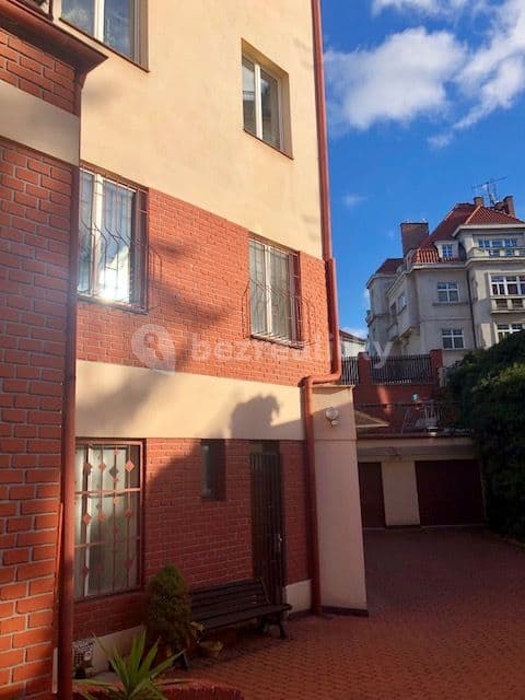 3 bedroom flat to rent, 69 m², Podolská, Prague, Prague 3 bedroom flat to rent, 69 m², Podolská, Prague, Prague