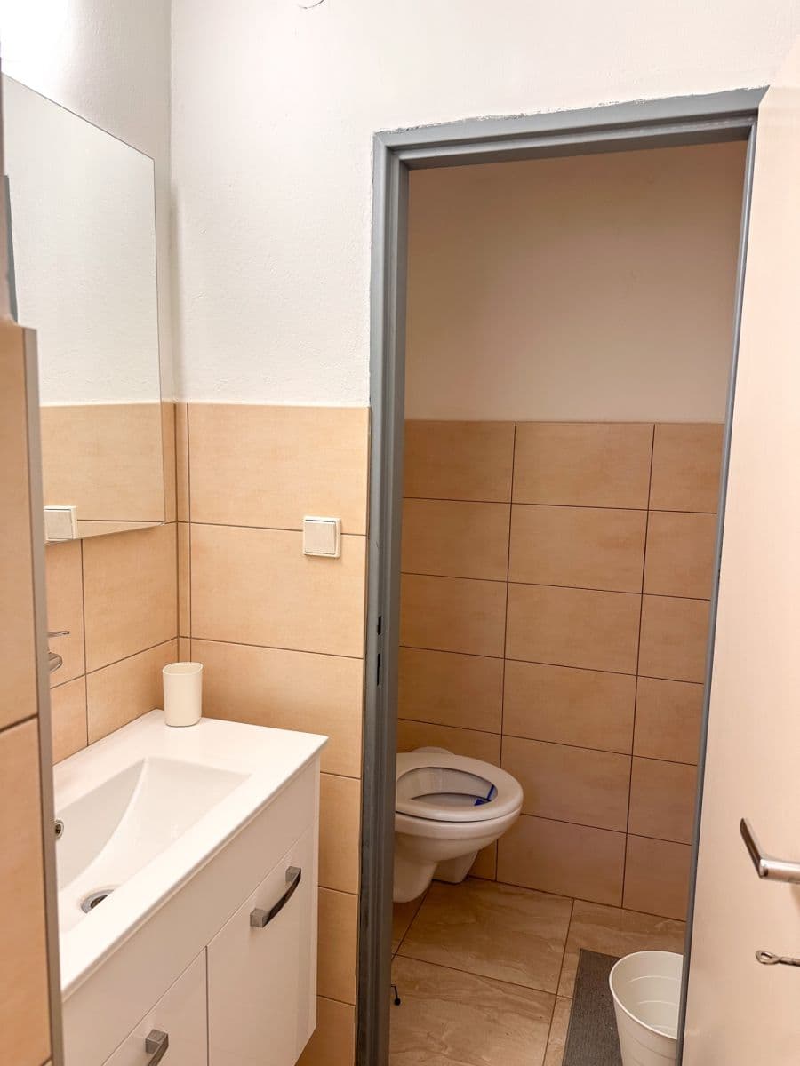 2 bedroom with open-plan kitchen flat to rent, 83 m², Máchova, Prague, Prague 2 bedroom with open-plan kitchen flat to rent, 83 m², Máchova, Prague, Prague