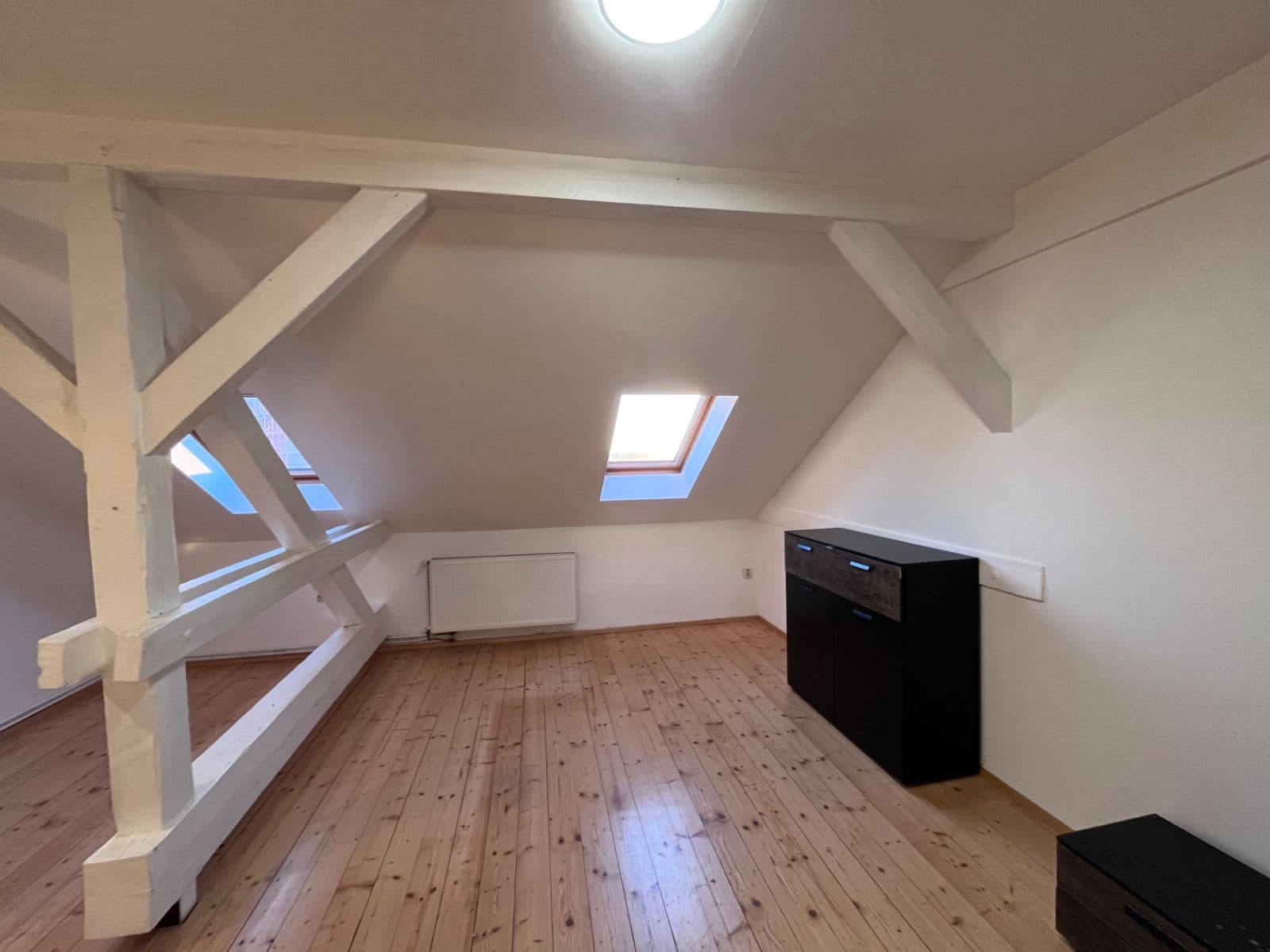 1 bedroom with open-plan kitchen flat to rent, 59 m², Chelčického, Plzeň, Plzeňský Region 1 bedroom with open-plan kitchen flat to rent, 59 m², Chelčického, Plzeň, Plzeňský Region