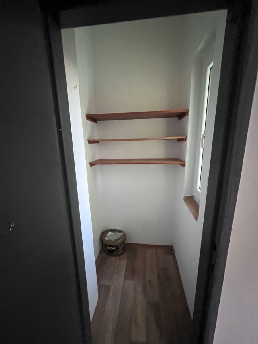 1 bedroom with open-plan kitchen flat to rent, 59 m², Chelčického, Plzeň, Plzeňský Region 1 bedroom with open-plan kitchen flat to rent, 59 m², Chelčického, Plzeň, Plzeňský Region