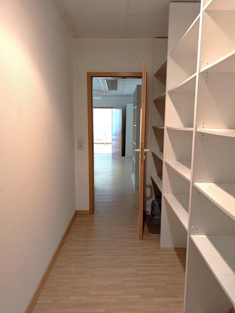 office to rent, 103 m², Kaiserslautern, Rhineland-Palatinate office to rent, 103 m², Kaiserslautern, Rhineland-Palatinate