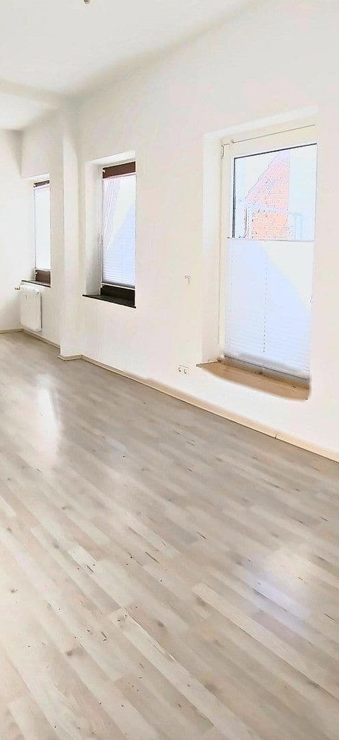 3 bedroom flat to rent, 95 m², Merscheider Straße 99, Solingen, North Rhine-Westphalia 3 bedroom flat to rent, 95 m², Merscheider Straße 99, Solingen, North Rhine-Westphalia