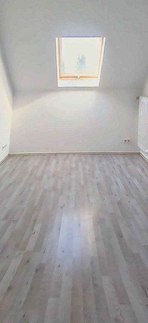 3 bedroom flat to rent, 95 m², Merscheider Straße 99, Solingen, North Rhine-Westphalia 3 bedroom flat to rent, 95 m², Merscheider Straße 99, Solingen, North Rhine-Westphalia
