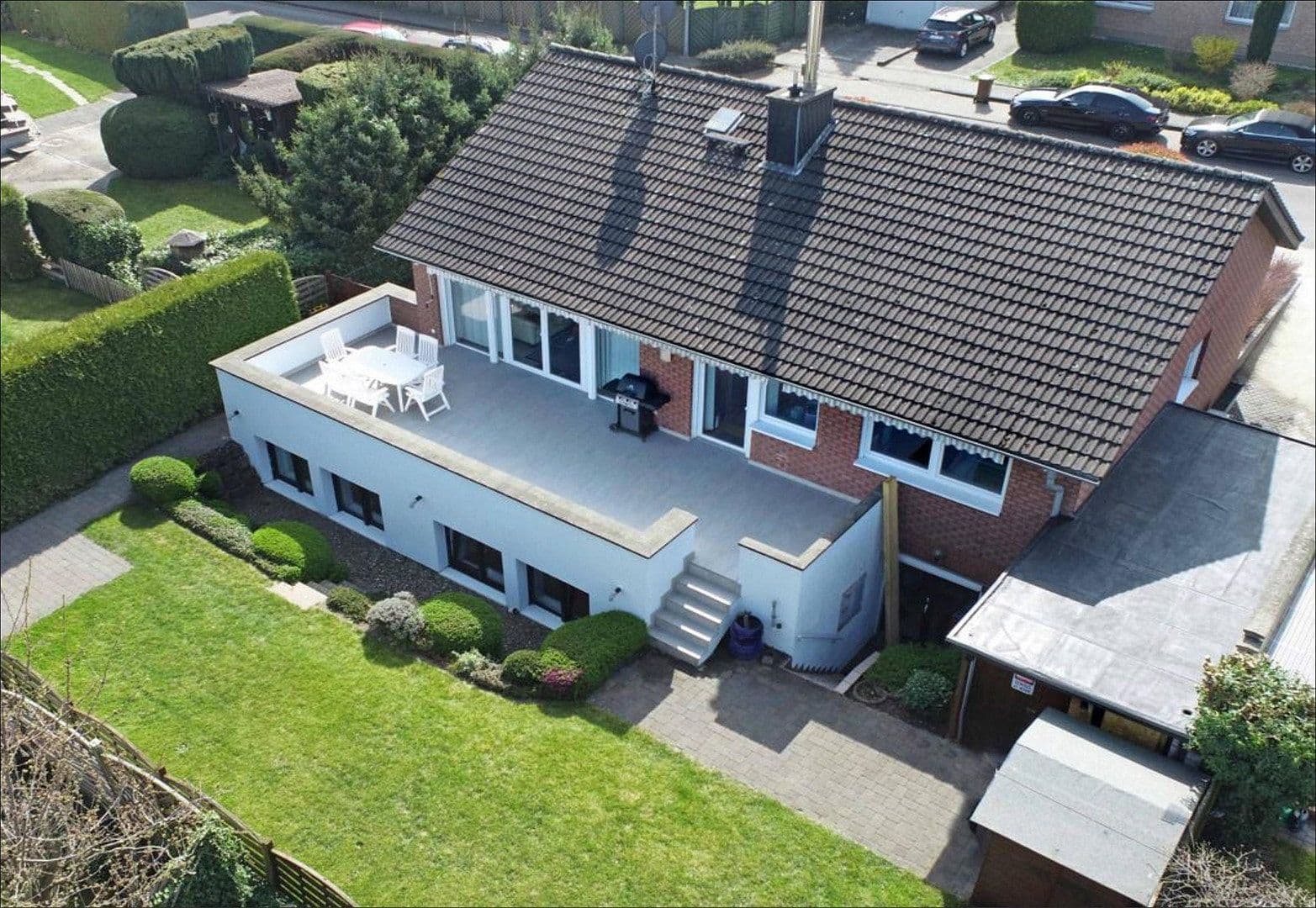 house for sale, 154 m², Weimarer Strasse 61, Bornheim, North Rhine-Westphalia house for sale, 154 m², Weimarer Strasse 61, Bornheim, North Rhine-Westphalia