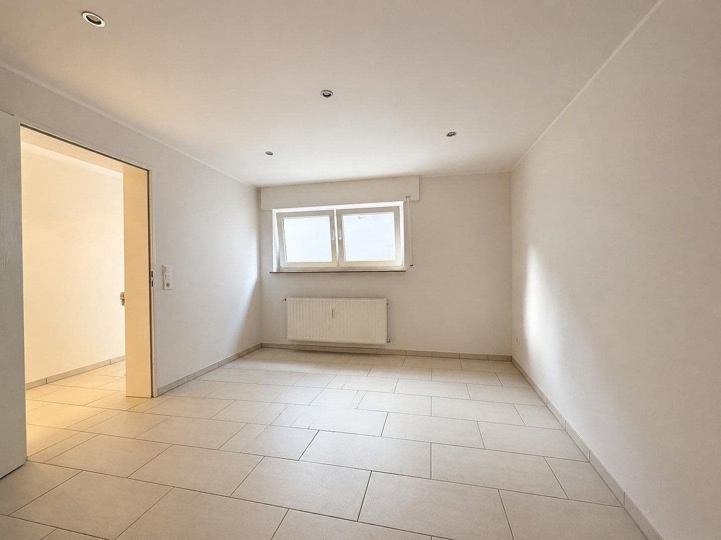 house for sale, 154 m², Weimarer Strasse 61, Bornheim, North Rhine-Westphalia house for sale, 154 m², Weimarer Strasse 61, Bornheim, North Rhine-Westphalia