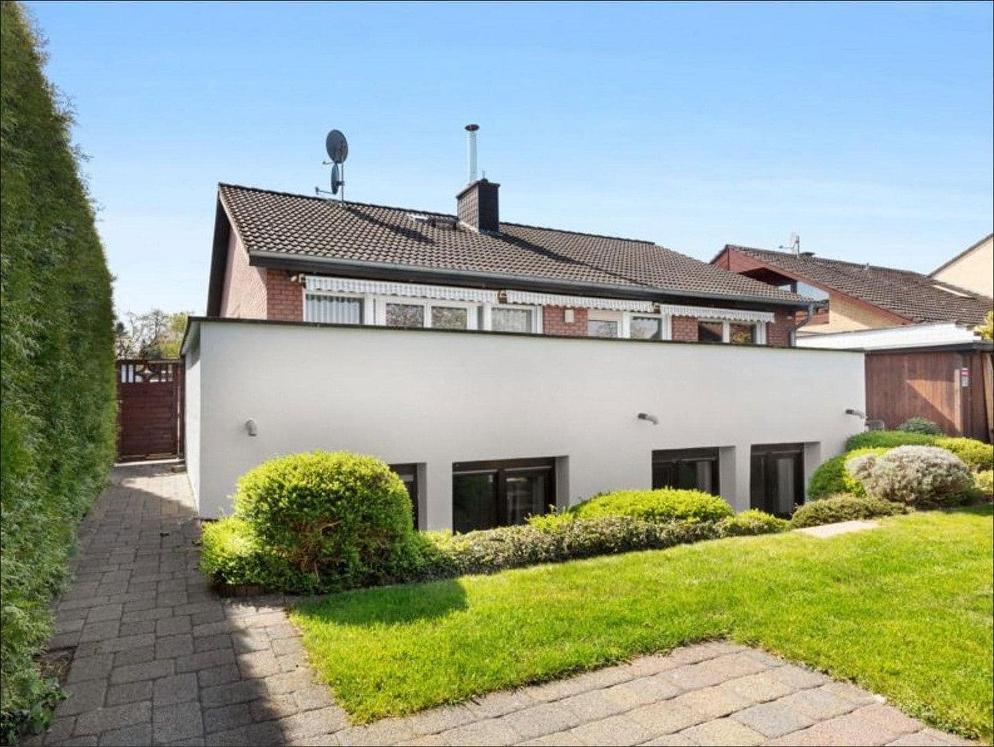 house for sale, 154 m², Weimarer Strasse 61, Bornheim, North Rhine-Westphalia house for sale, 154 m², Weimarer Strasse 61, Bornheim, North Rhine-Westphalia