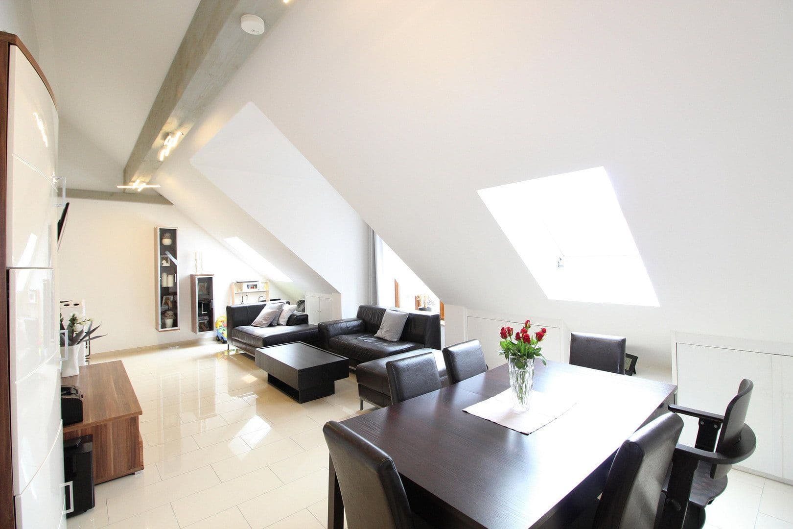 4 bedroom flat to rent, 95 m², Schwabhausen/ Oberroth, Bavaria 4 bedroom flat to rent, 95 m², Schwabhausen/ Oberroth, Bavaria