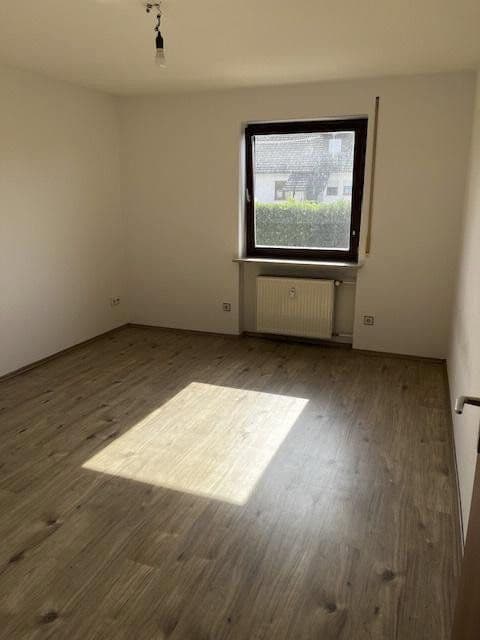 4 bedroom flat to rent, 104 m², Ilmendorf / Geisenfeld, Bavaria 4 bedroom flat to rent, 104 m², Ilmendorf / Geisenfeld, Bavaria