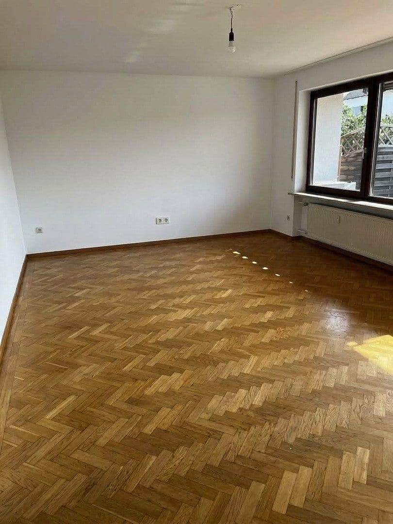 4 bedroom flat to rent, 104 m², Ilmendorf / Geisenfeld, Bavaria 4 bedroom flat to rent, 104 m², Ilmendorf / Geisenfeld, Bavaria