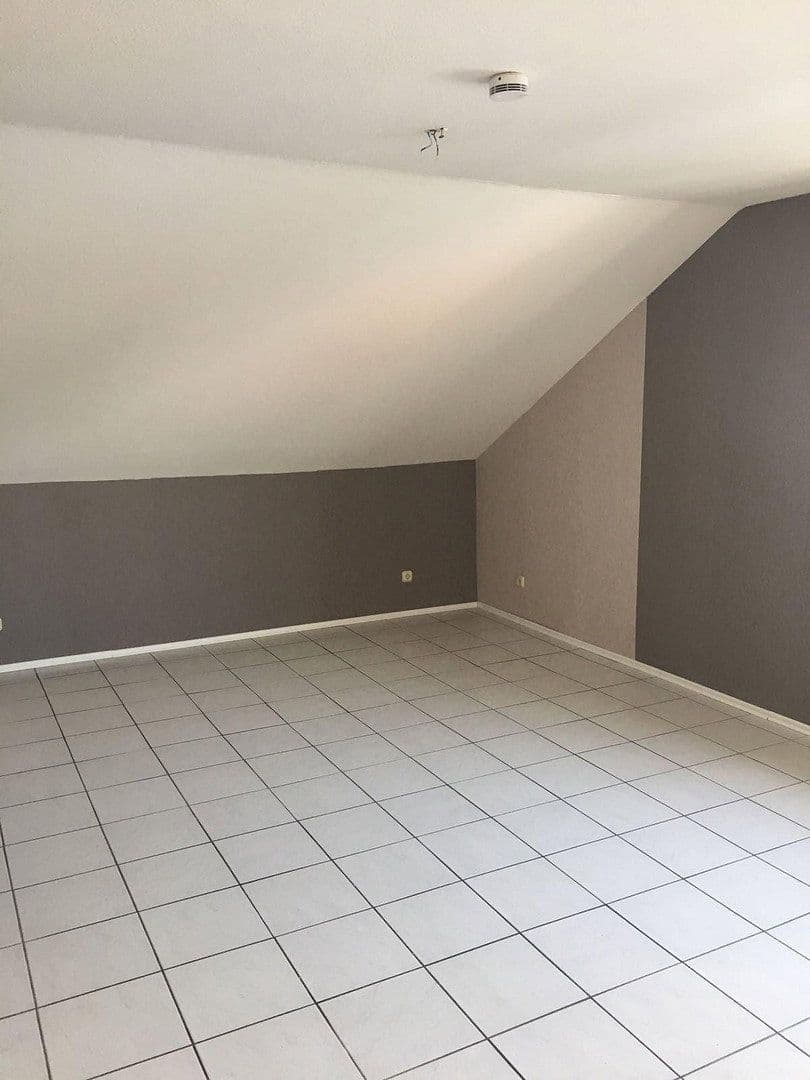 4 bedroom flat to rent, 112 m², Sinntal, Hesse 4 bedroom flat to rent, 112 m², Sinntal, Hesse